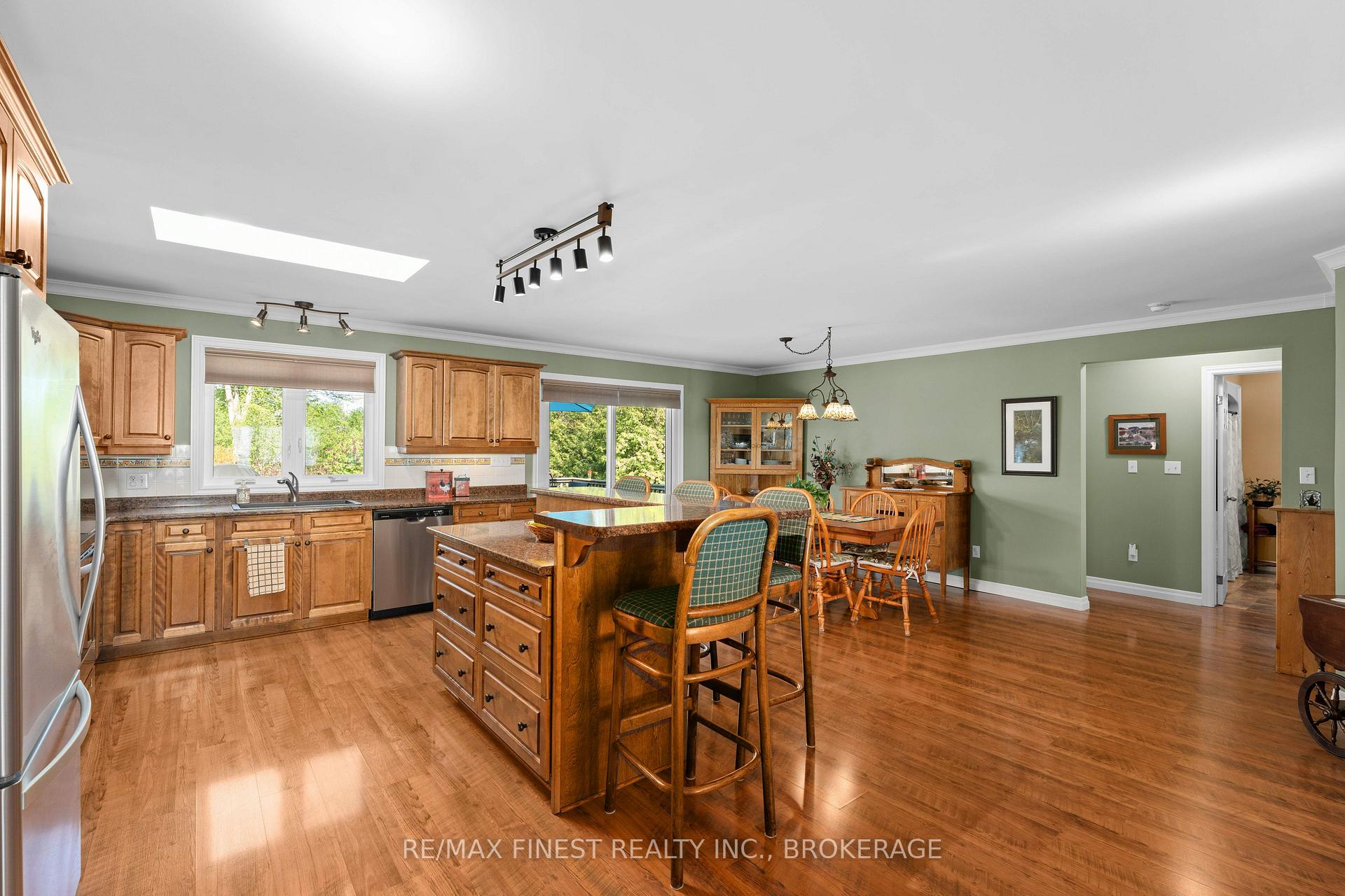 Photo 6 of 14 Sunset Lane, Greater Napanee, Greater Napanee — HOMEH