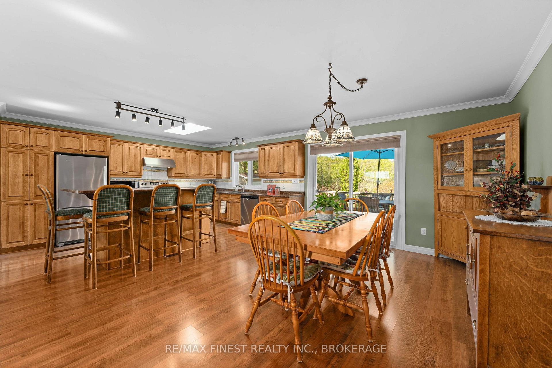 Photo 12 of 14 Sunset Lane, Greater Napanee, Greater Napanee — HOMEH
