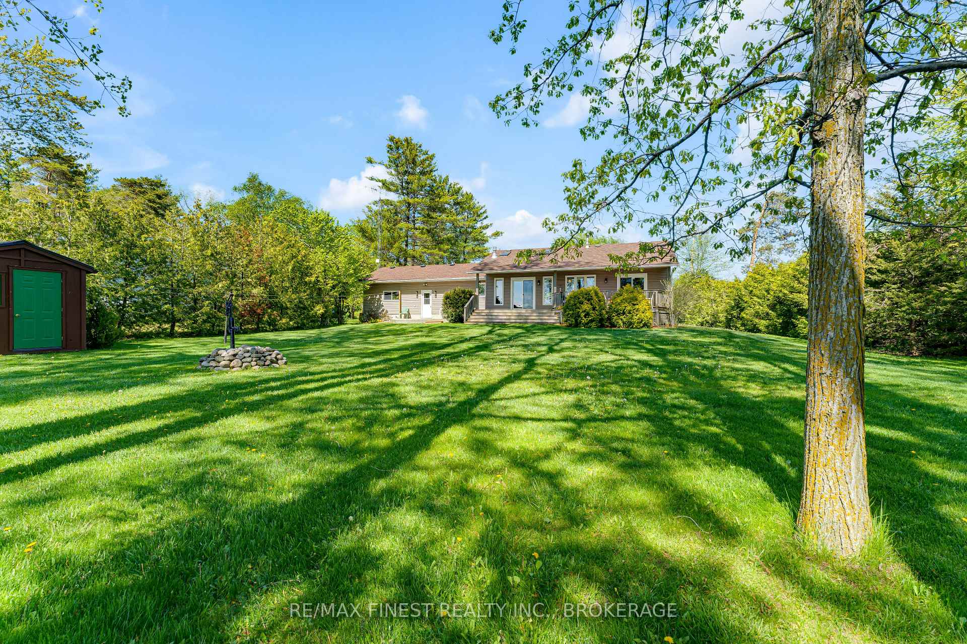 Photo 35 of 14 Sunset Lane, Greater Napanee, Greater Napanee — HOMEH