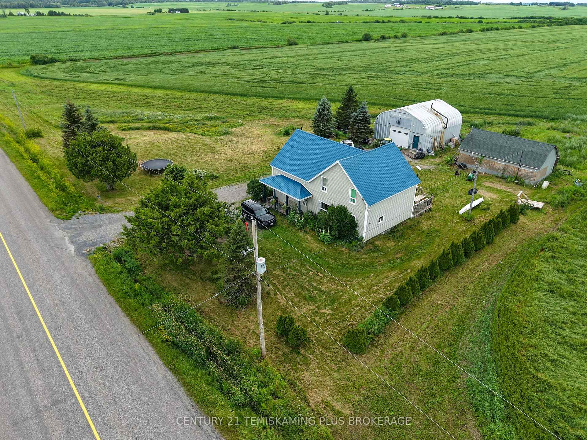 Photo 2 of 311096 Highway 571, Armstrong, Earlton — HOMEH