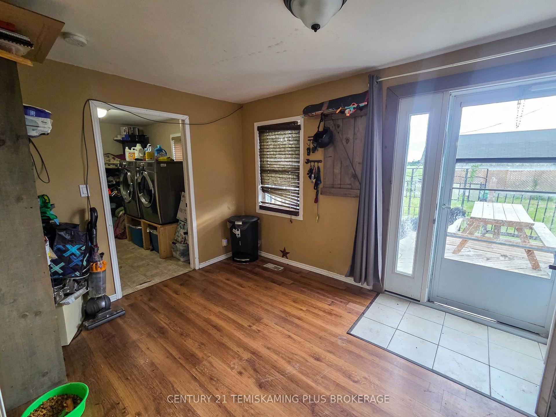 Photo 12 of 311096 Highway 571, Armstrong, Earlton — HOMEH
