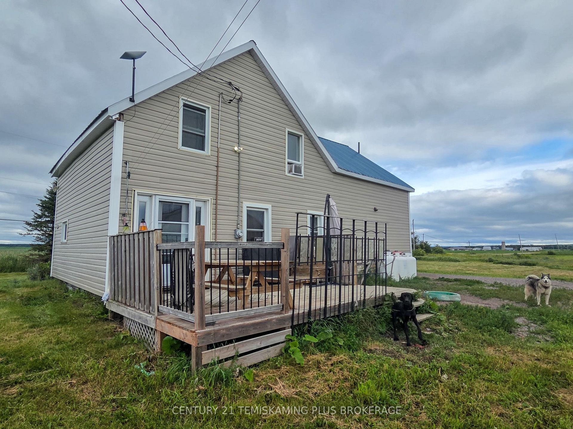 Photo 32 of 311096 Highway 571, Armstrong, Earlton — HOMEH