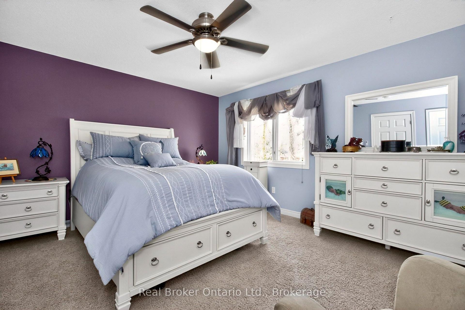 Photo 14 of 984 Cook Drive, Midland — HOMEH
