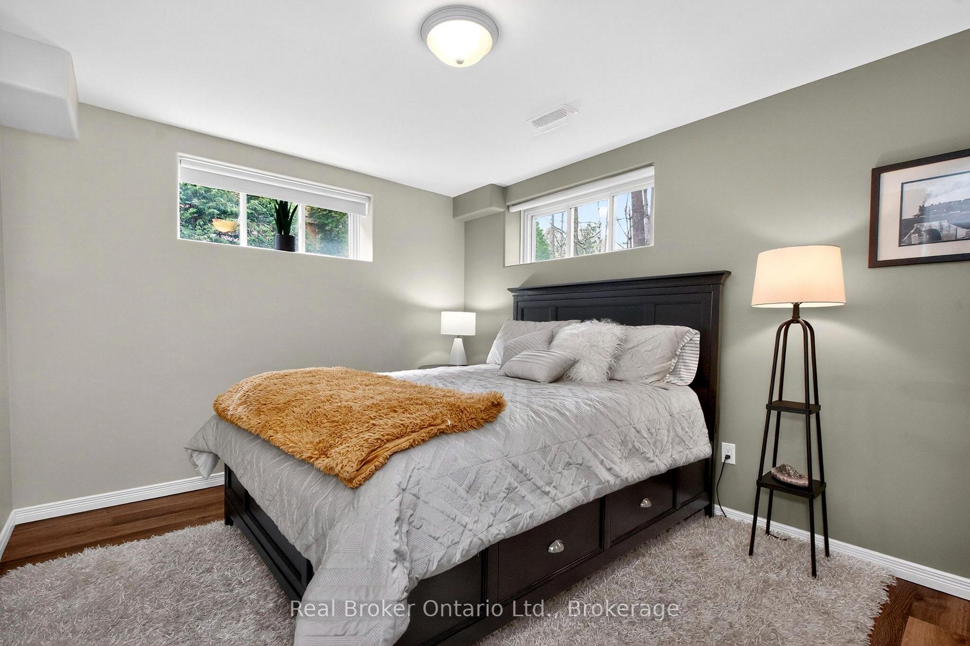 Photo 21 of 984 Cook Drive, Midland — HOMEH
