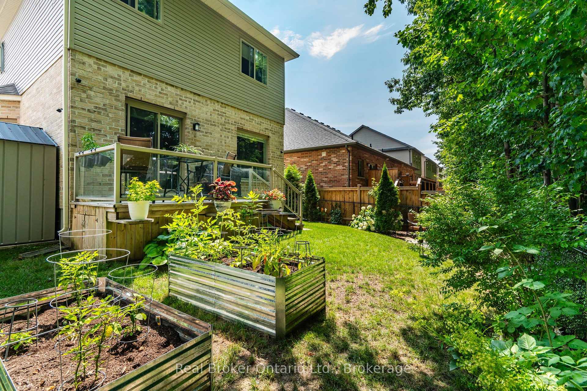 Photo 27 of 984 Cook Drive, Midland — HOMEH