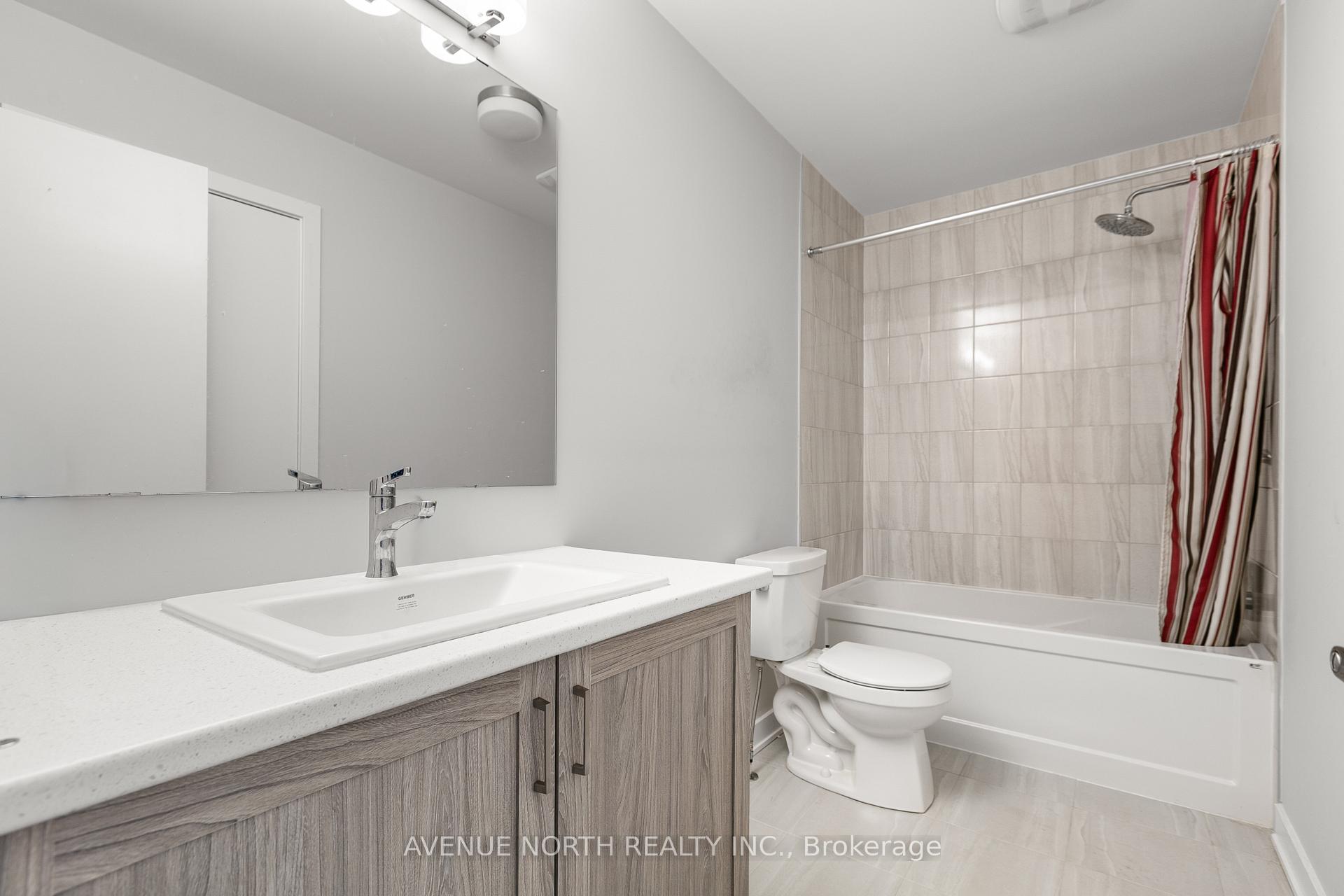 Photo 14 of 834 Bascule Place, Ottawa, Btwn Franktown Rd. & Fallowfield Rd. — HOMEH
