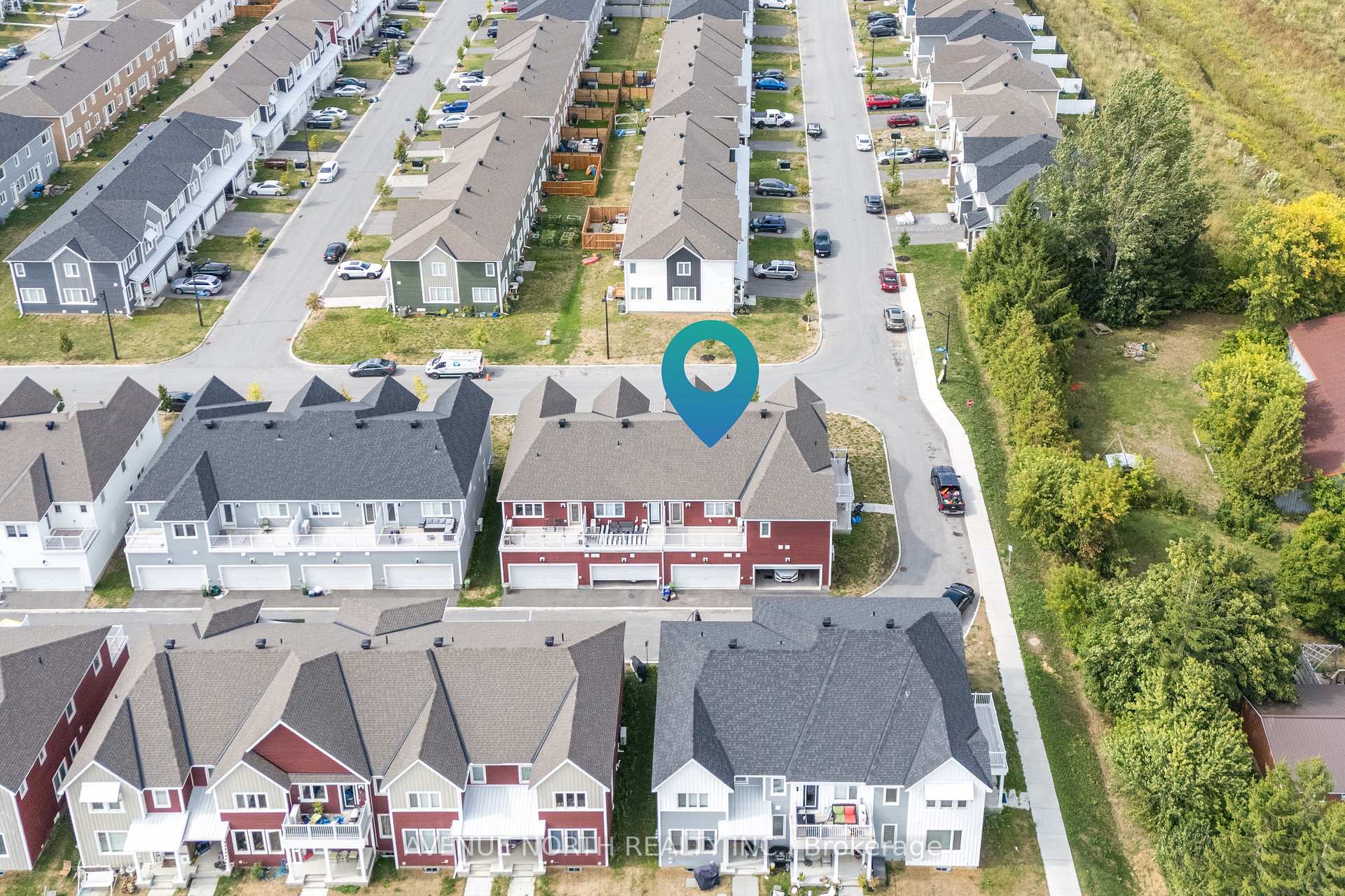 Photo 22 of 834 Bascule Place, Ottawa, Btwn Franktown Rd. & Fallowfield Rd. — HOMEH