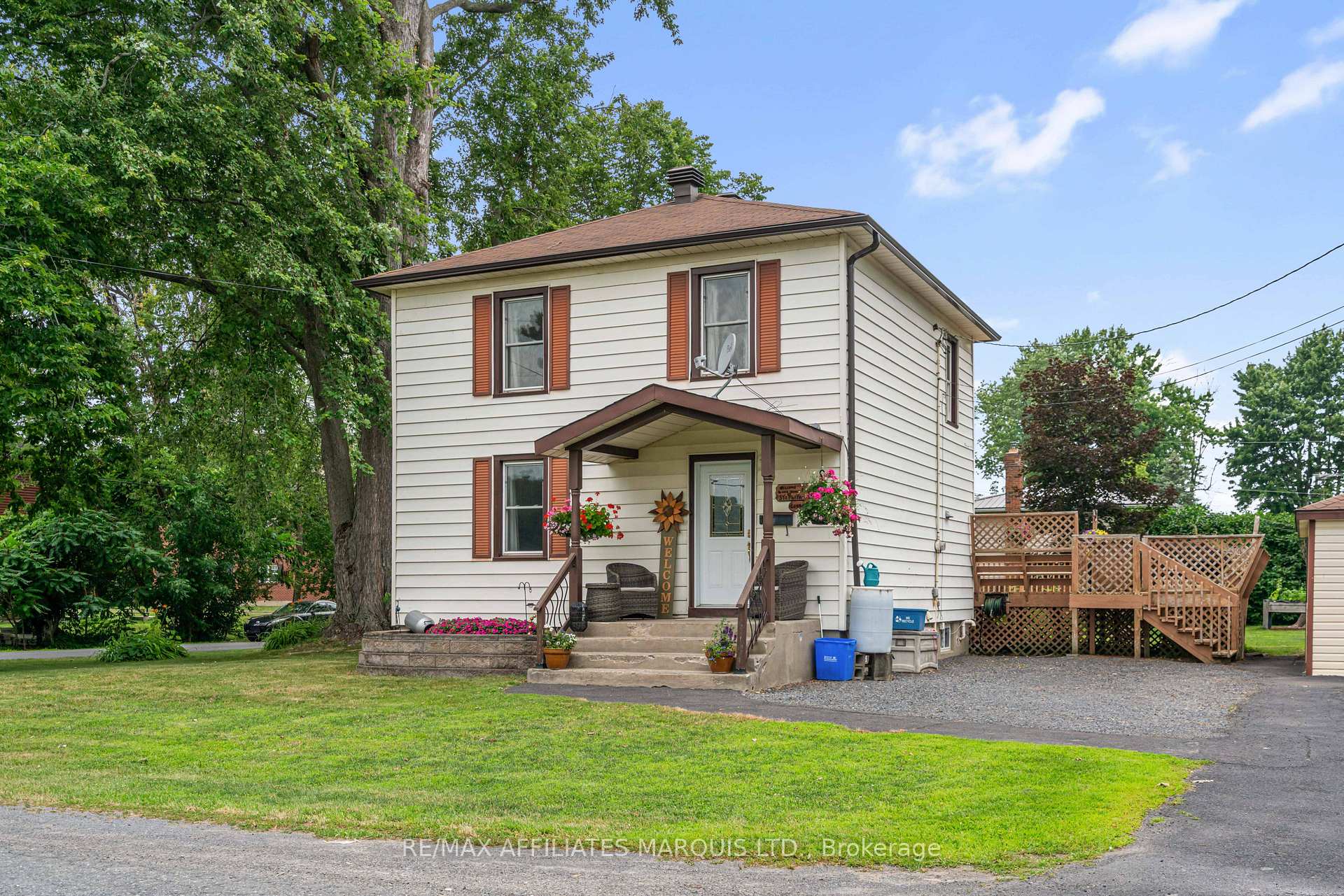 Photo 3 of 9 Spruce Street, South Glengarry, Lancaster — HOMEH