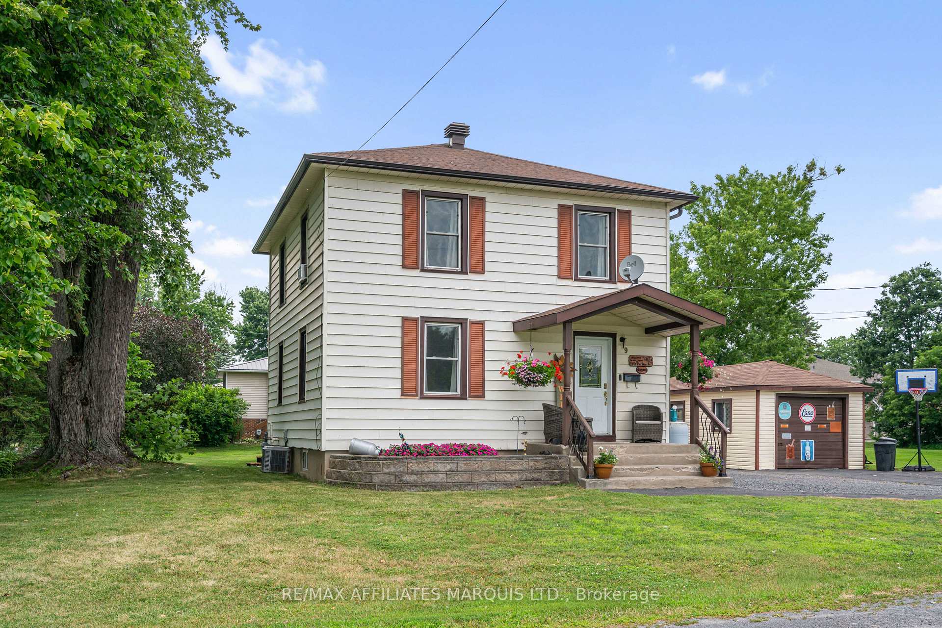 Photo 4 of 9 Spruce Street, South Glengarry, Lancaster — HOMEH