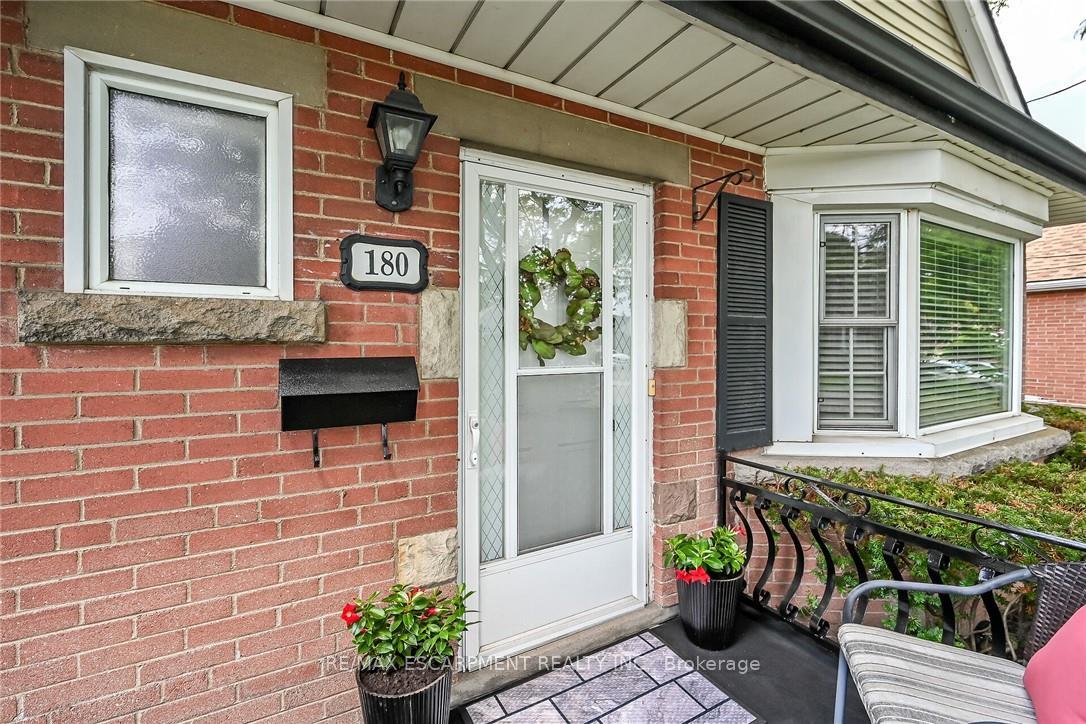 Photo 5 of 180 East 25th Street, Hamilton, Eastmount — HOMEH