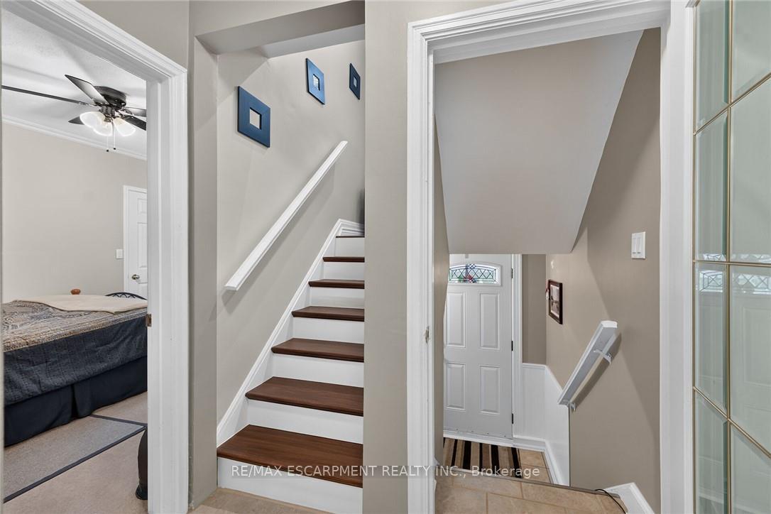 Photo 24 of 180 East 25th Street, Hamilton, Eastmount — HOMEH
