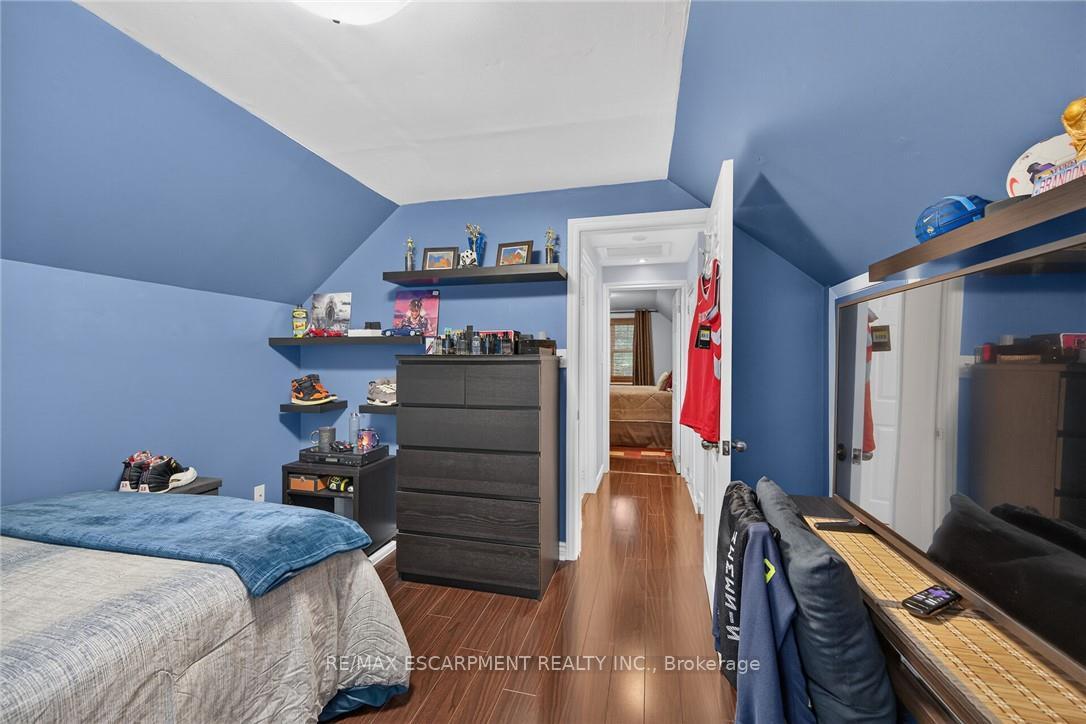 Photo 29 of 180 East 25th Street, Hamilton, Eastmount — HOMEH