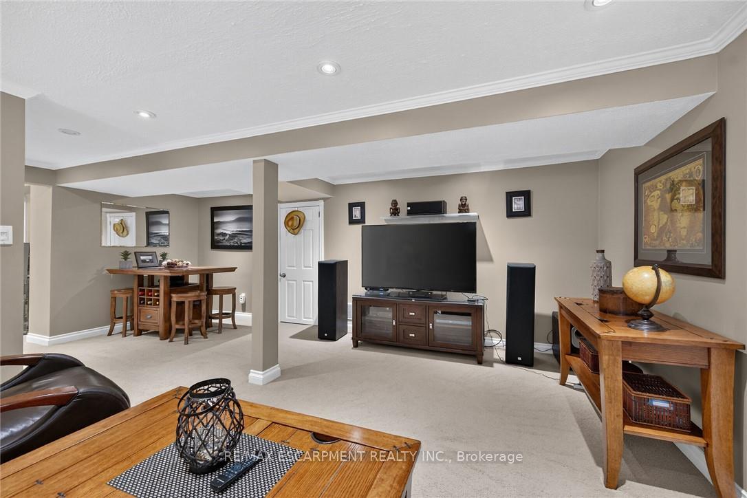 Photo 36 of 180 East 25th Street, Hamilton, Eastmount — HOMEH