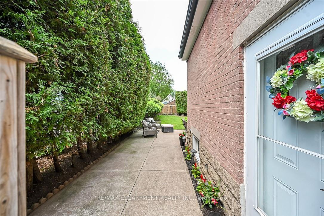 Photo 46 of 180 East 25th Street, Hamilton, Eastmount — HOMEH