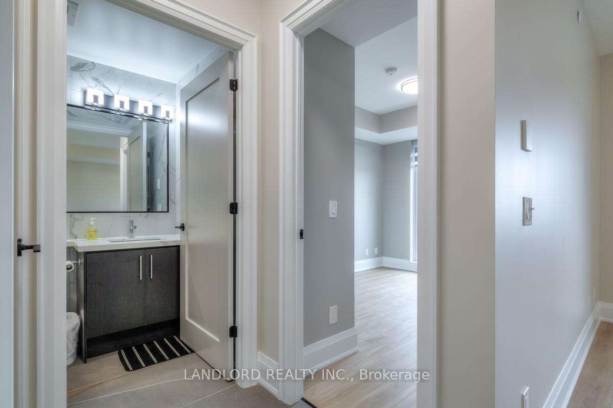 Photo 10 of Unit 308, 345 Wheat Boom Drive, Oakville, Joshua Meadows — HOMEH