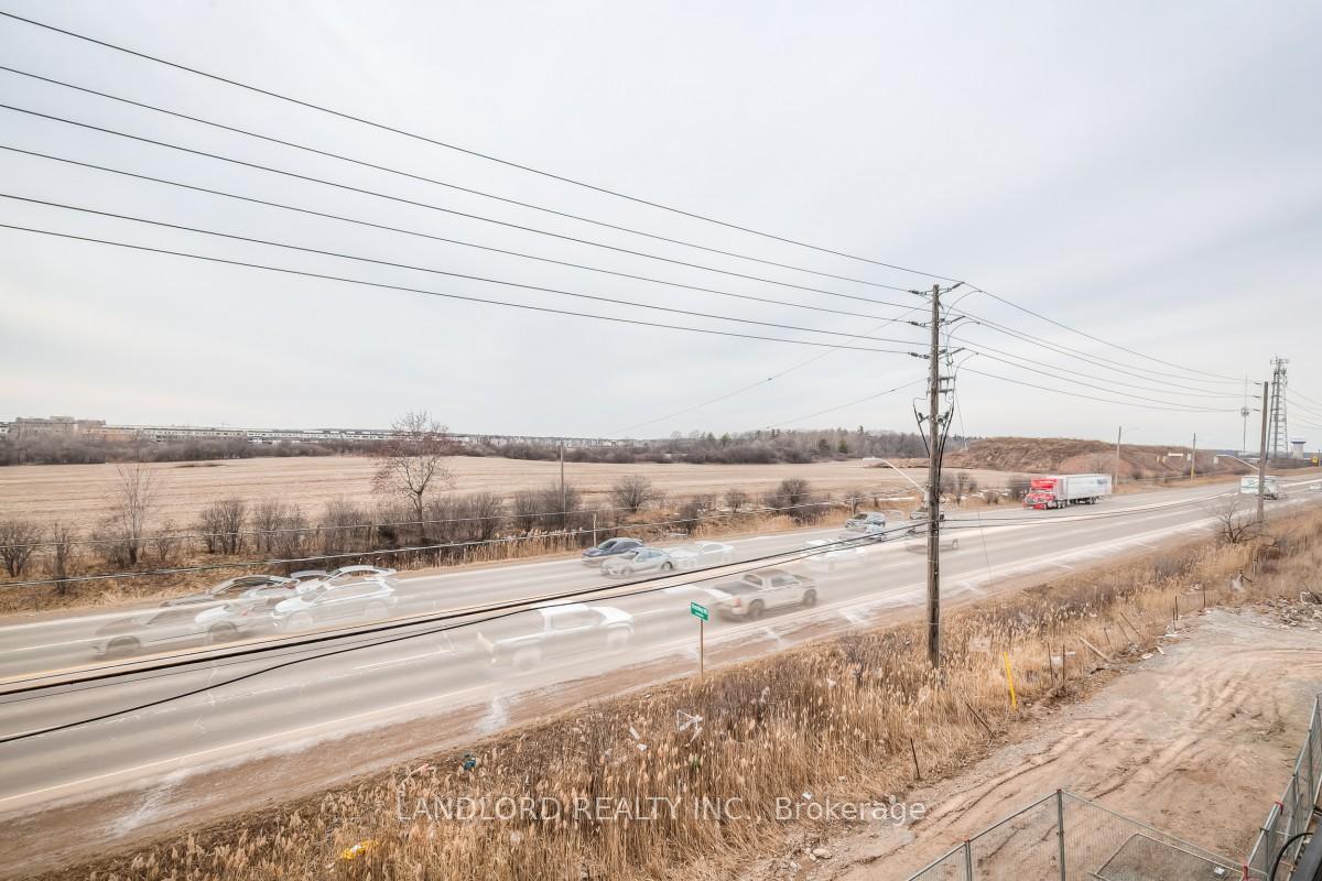 Photo 21 of Unit 308, 345 Wheat Boom Drive, Oakville, Joshua Meadows — HOMEH
