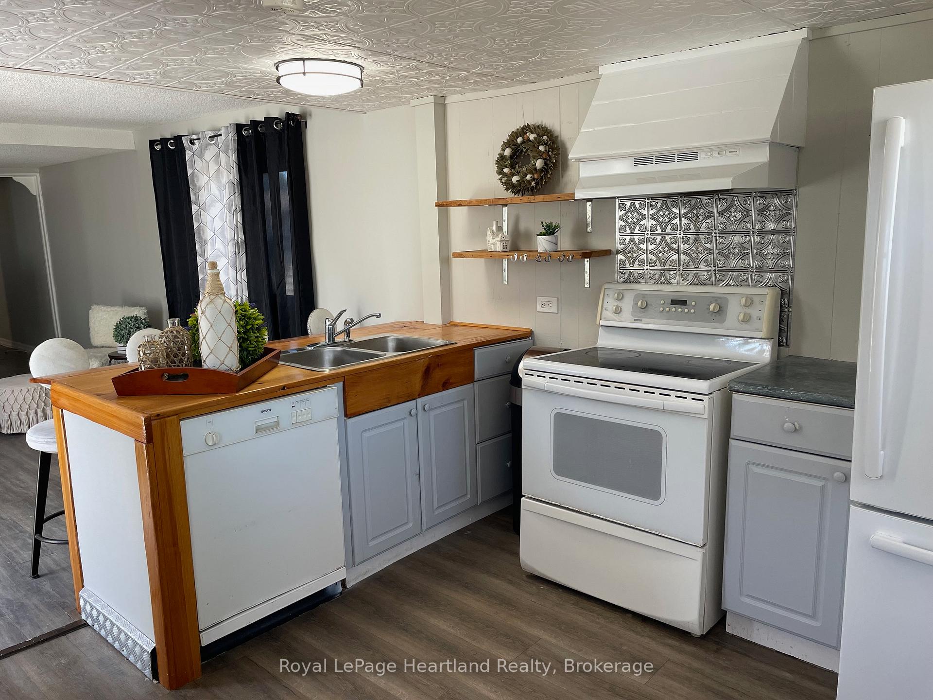 Photo 5 of 21 Ruth Street, Ashfield-Colborne-Wawanosh, Colborne — HOMEH