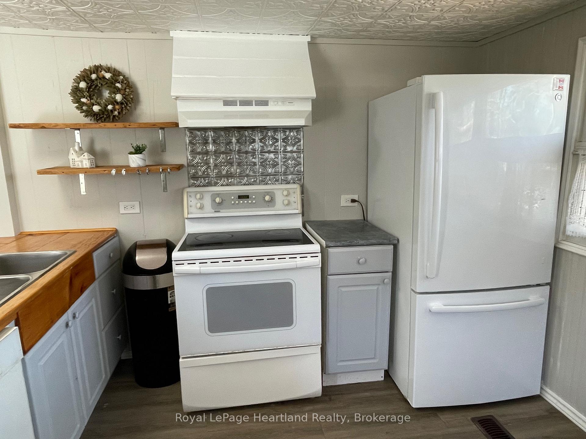 Photo 6 of 21 Ruth Street, Ashfield-Colborne-Wawanosh, Colborne — HOMEH