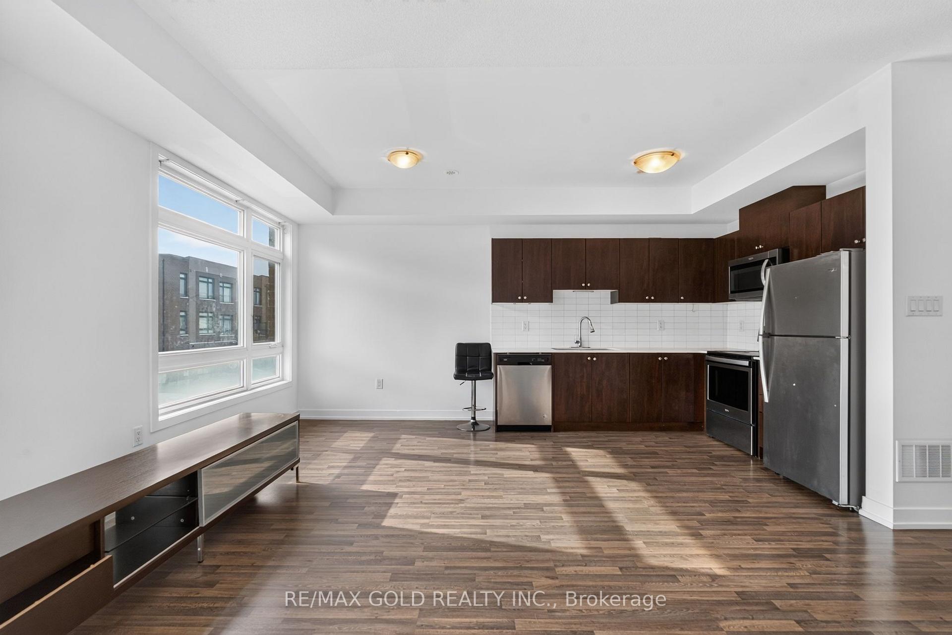Photo 11 of 5 Beliveau Street, Vaughan, Vaughan Grove — HOMEH