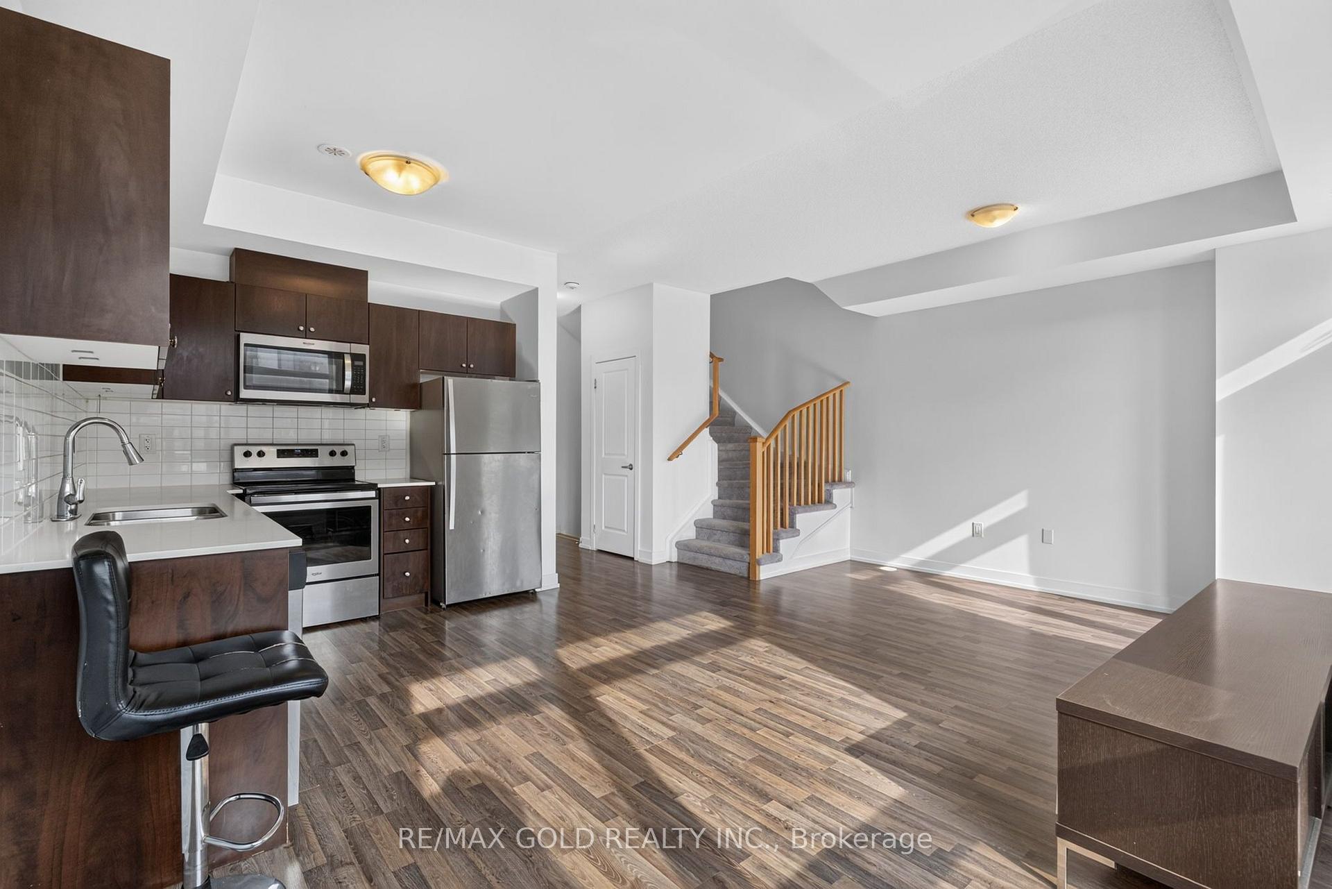 Photo 14 of 5 Beliveau Street, Vaughan, Vaughan Grove — HOMEH