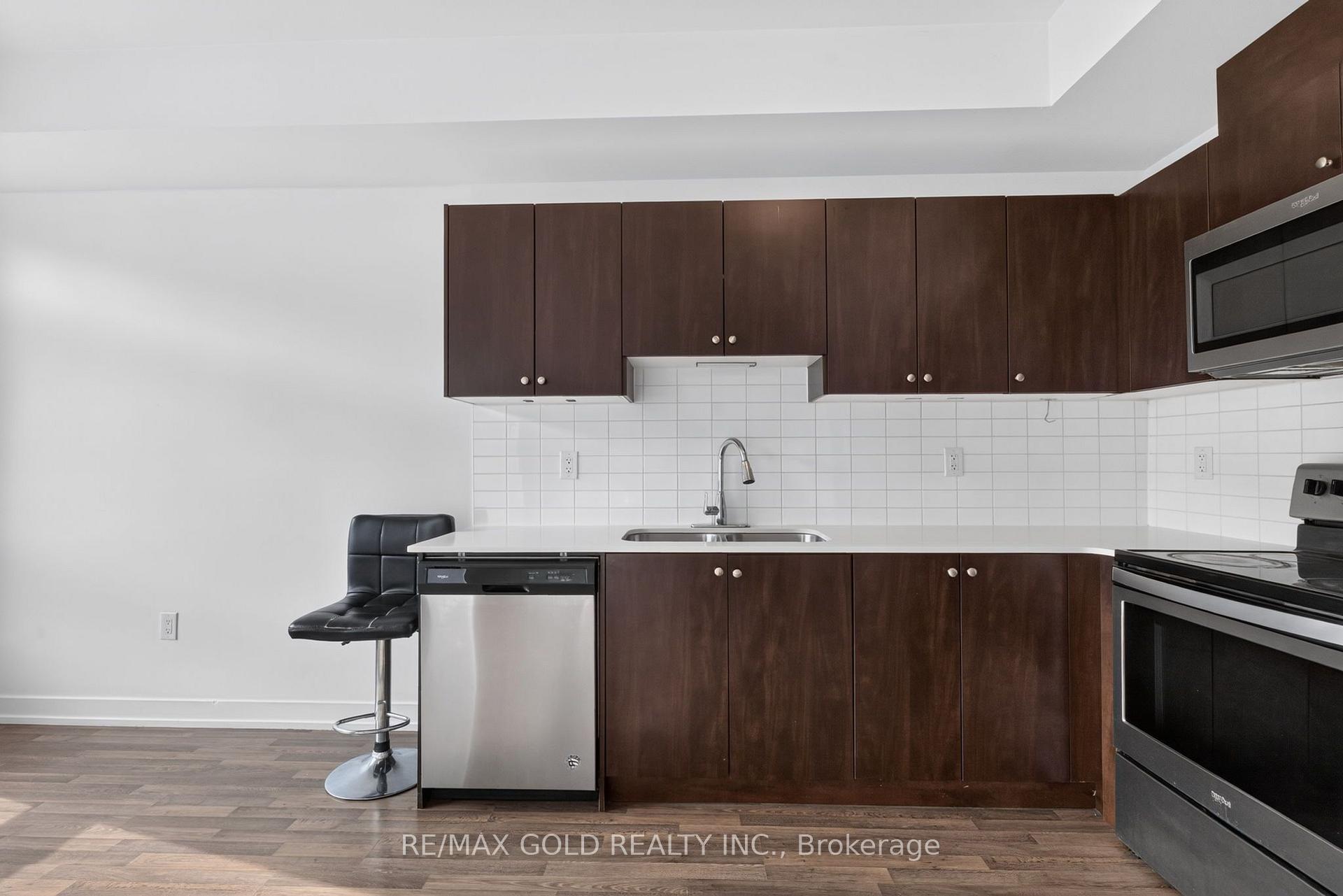 Photo 15 of 5 Beliveau Street, Vaughan, Vaughan Grove — HOMEH