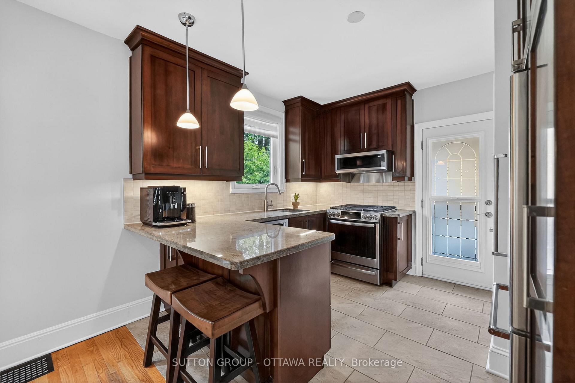 Photo 11 of 85 Riverdale Avenue, Ottawa, Old Ottawa South/Rideau Gardens — HOMEH