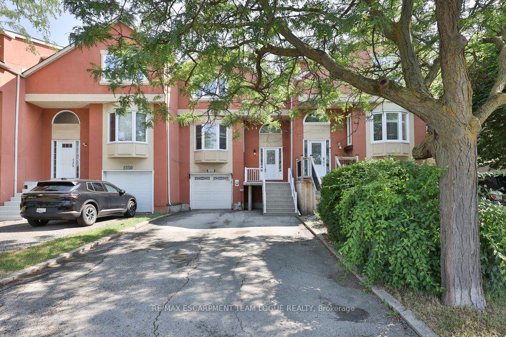 Photo 1 of 1552 Litchfield Road, Oakville, Falgarwood — HOMEH