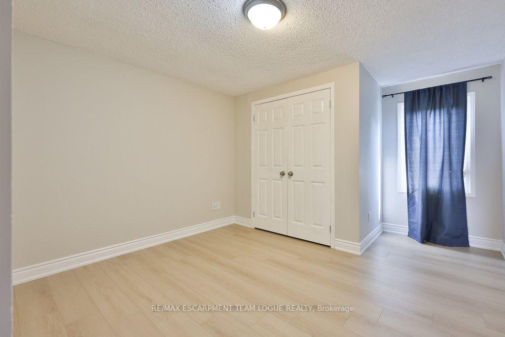 Photo 14 of 1552 Litchfield Road, Oakville, Falgarwood — HOMEH