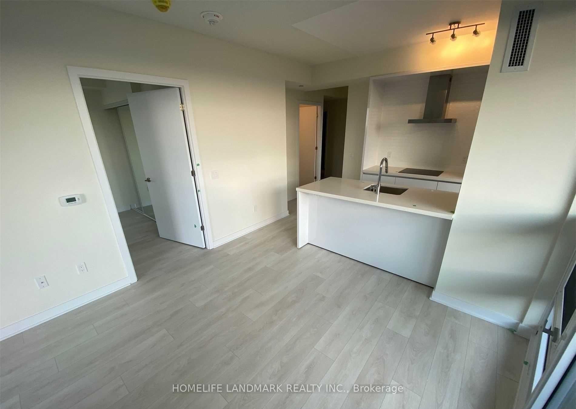 Photo 12 of Unit 5009, 2221 Yonge Street, Toronto, Mount Pleasant West — HOMEH