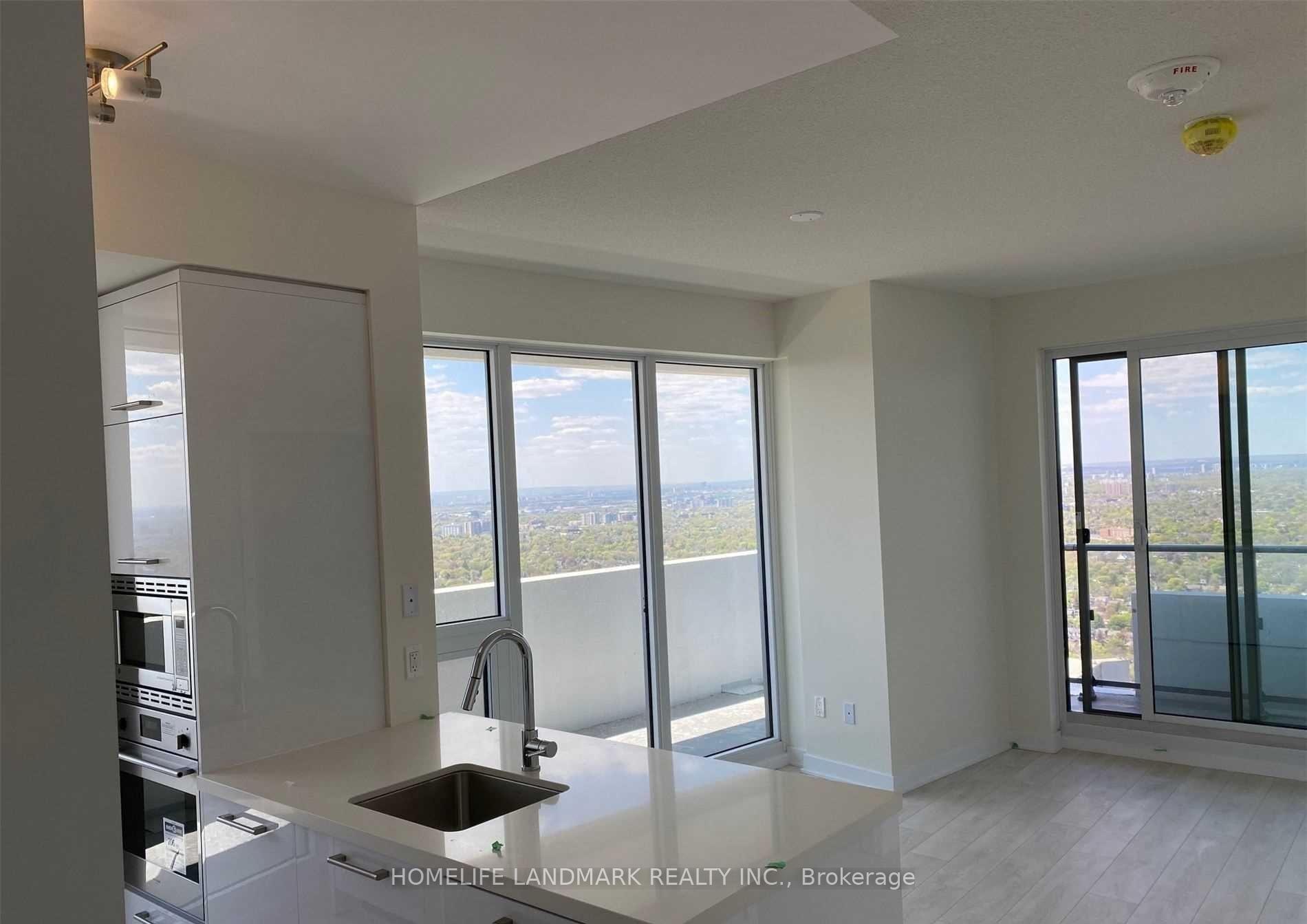 Photo 13 of Unit 5009, 2221 Yonge Street, Toronto, Mount Pleasant West — HOMEH