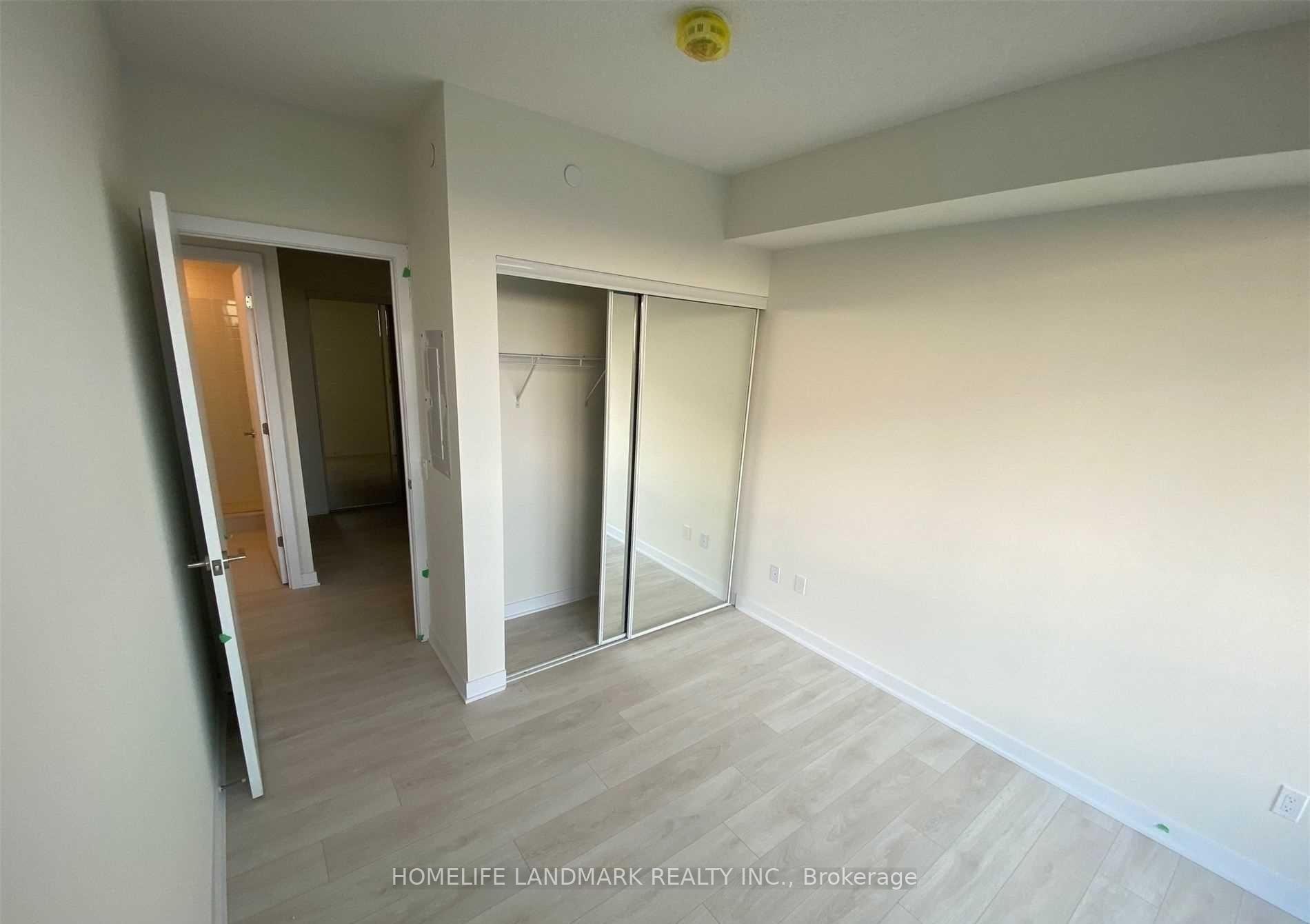 Photo 17 of Unit 5009, 2221 Yonge Street, Toronto, Mount Pleasant West — HOMEH