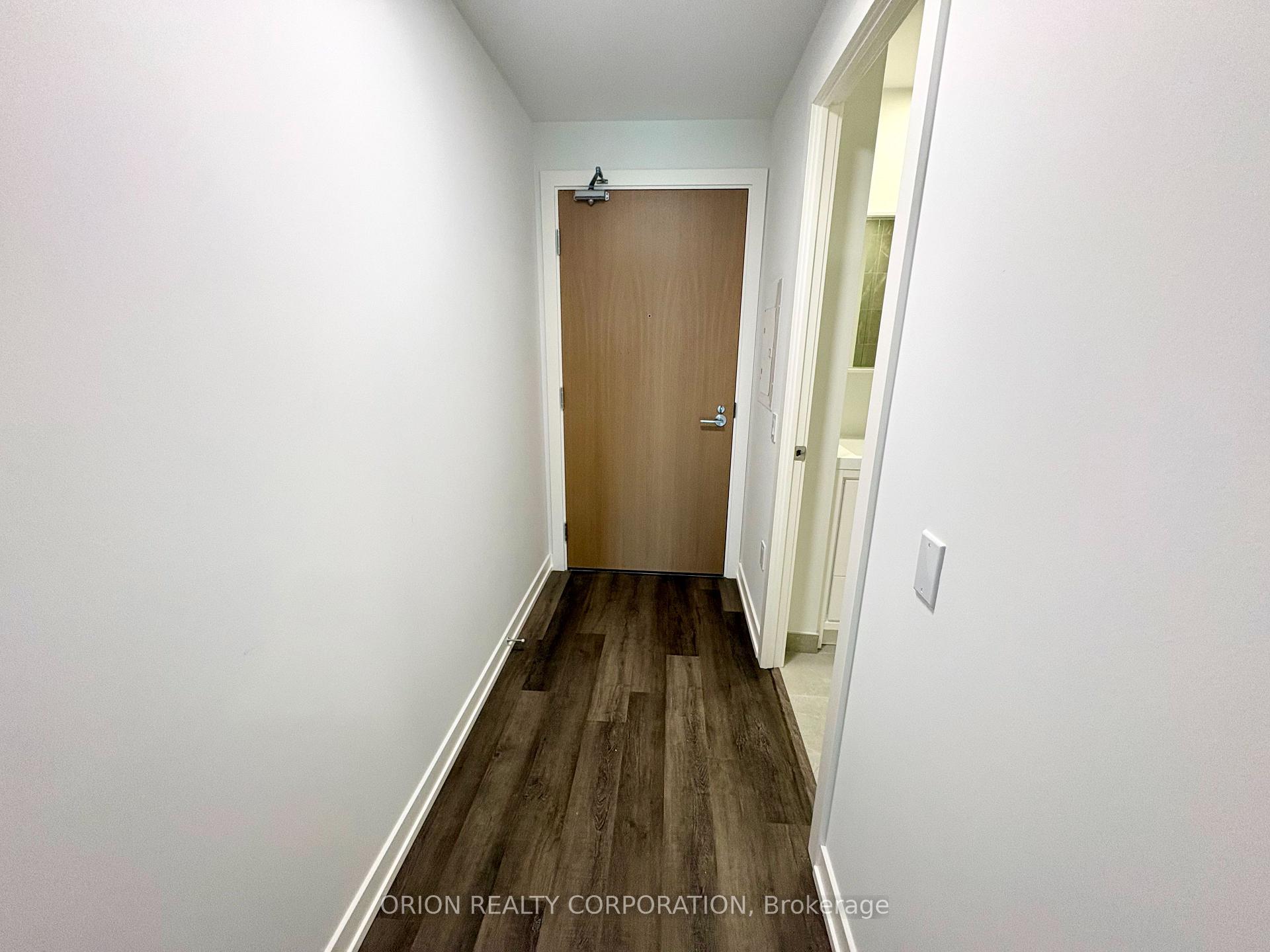 Photo 8 of Unit 211, 5 Meadowdale Road, Vaughan, Vaughan Corporate Centre — HOMEH