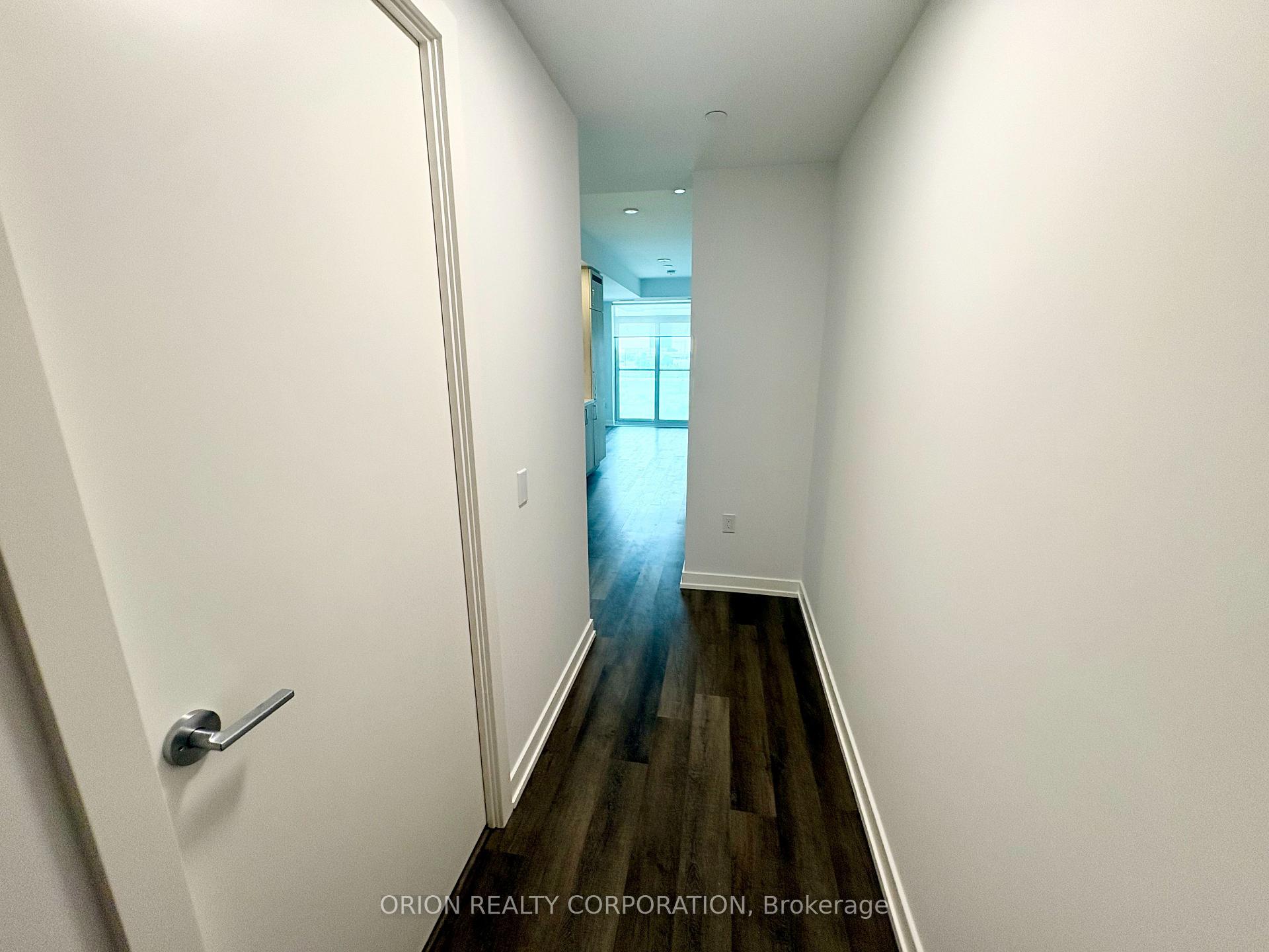 Photo 10 of Unit 211, 5 Meadowdale Road, Vaughan, Vaughan Corporate Centre — HOMEH