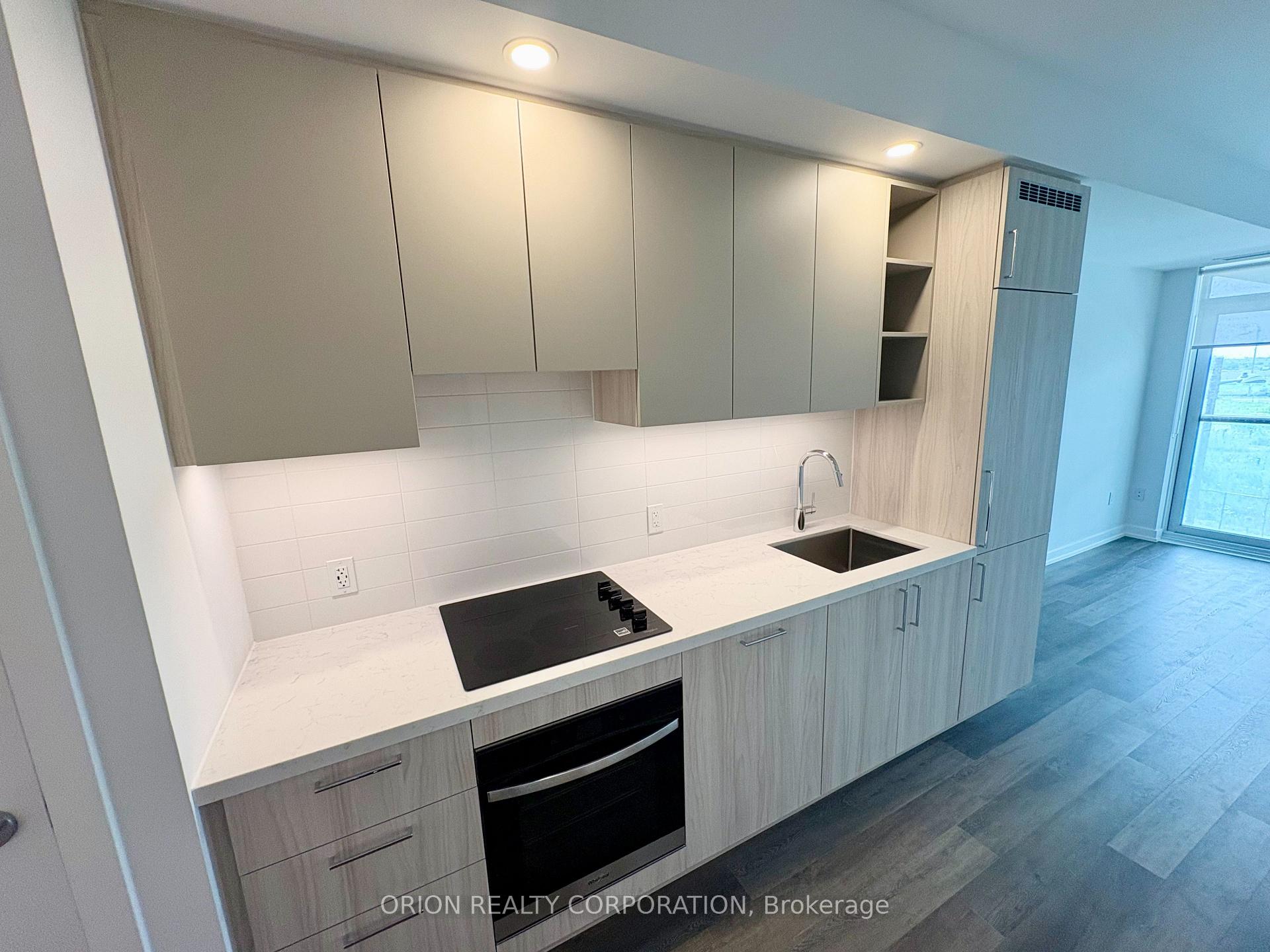 Photo 11 of Unit 211, 5 Meadowdale Road, Vaughan, Vaughan Corporate Centre — HOMEH