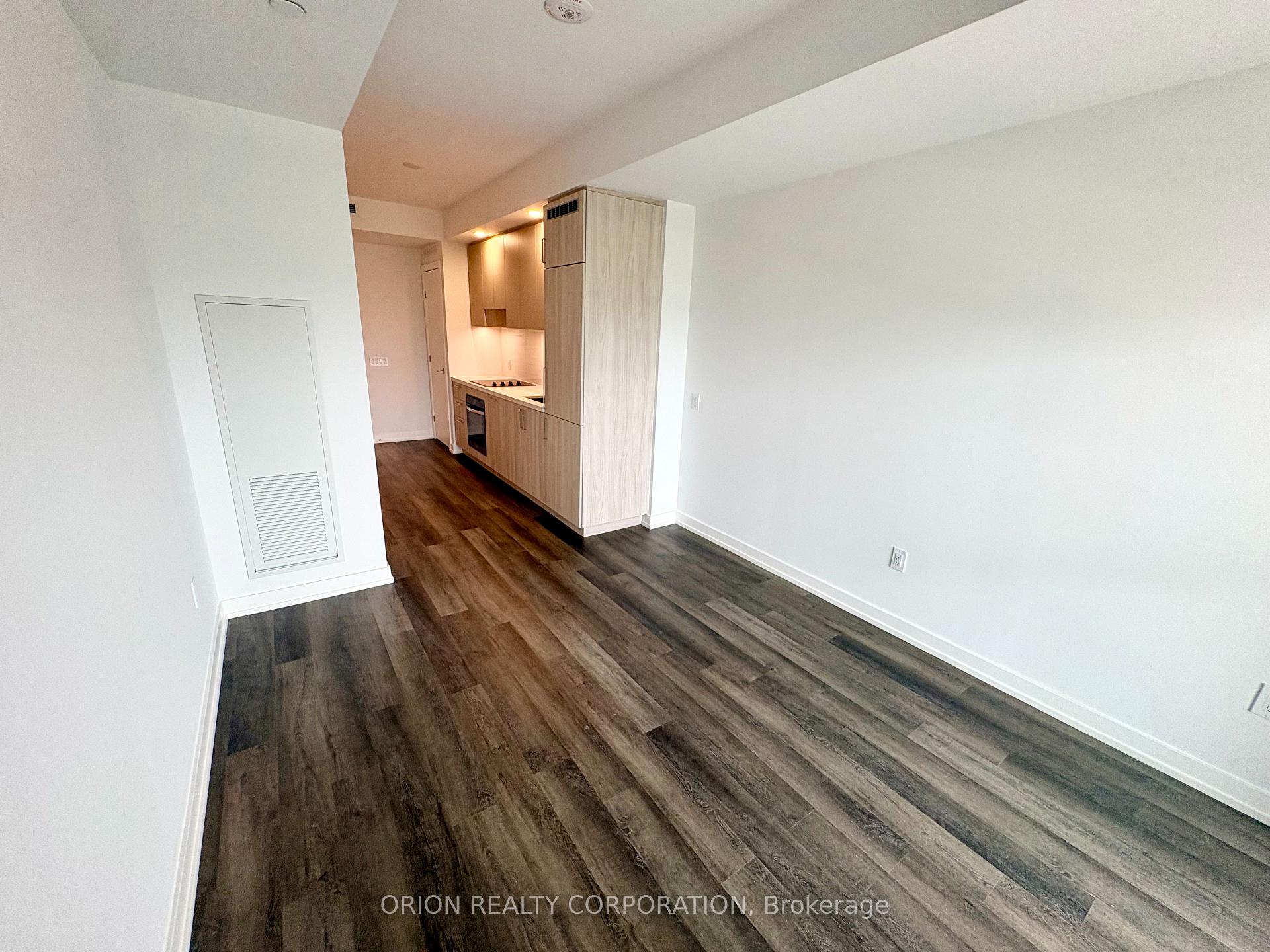 Photo 15 of Unit 211, 5 Meadowdale Road, Vaughan, Vaughan Corporate Centre — HOMEH