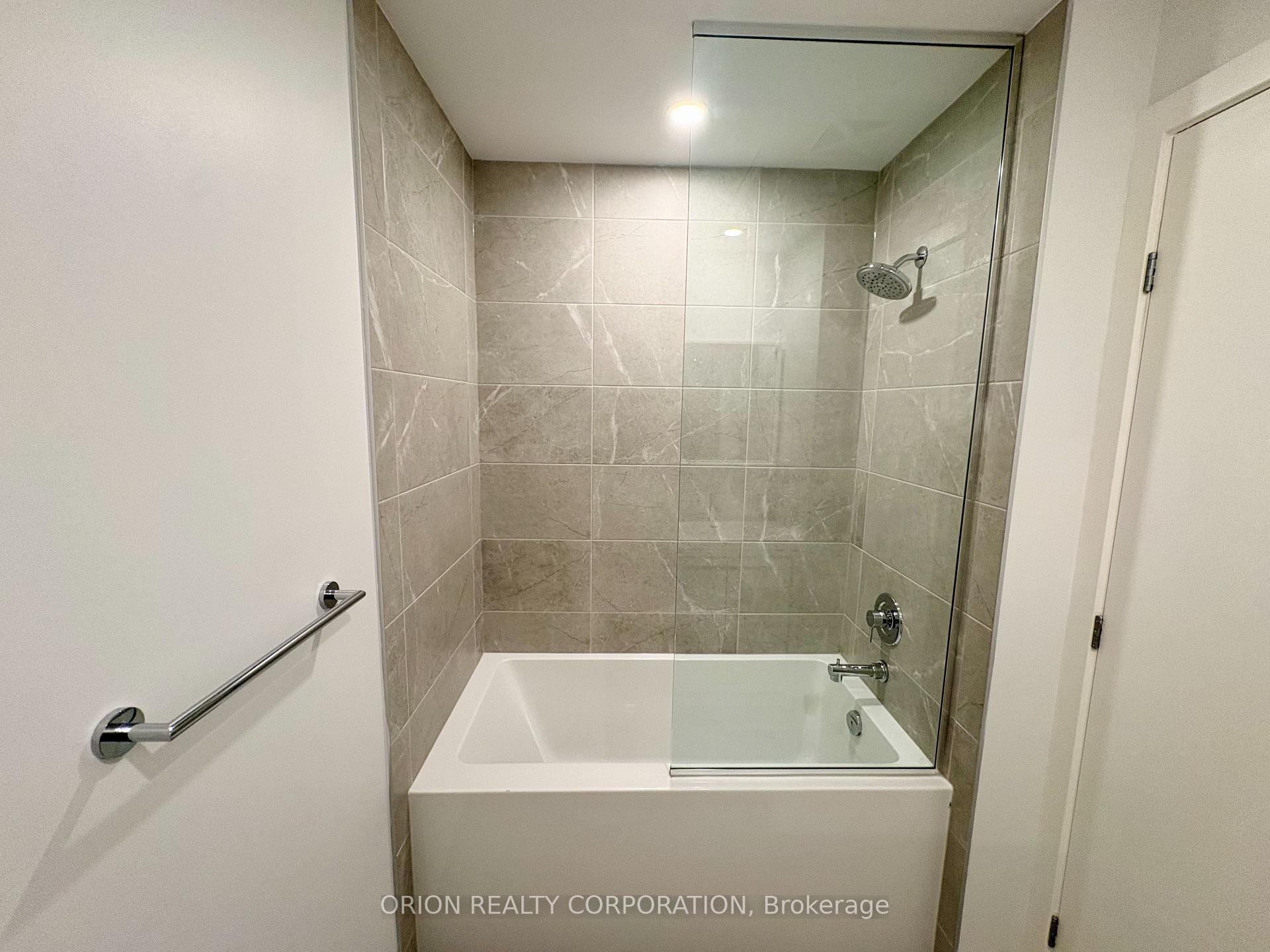 Photo 19 of Unit 211, 5 Meadowdale Road, Vaughan, Vaughan Corporate Centre — HOMEH