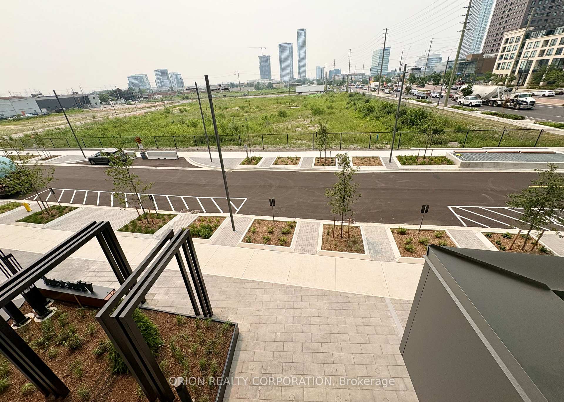 Photo 21 of Unit 211, 5 Meadowdale Road, Vaughan, Vaughan Corporate Centre — HOMEH