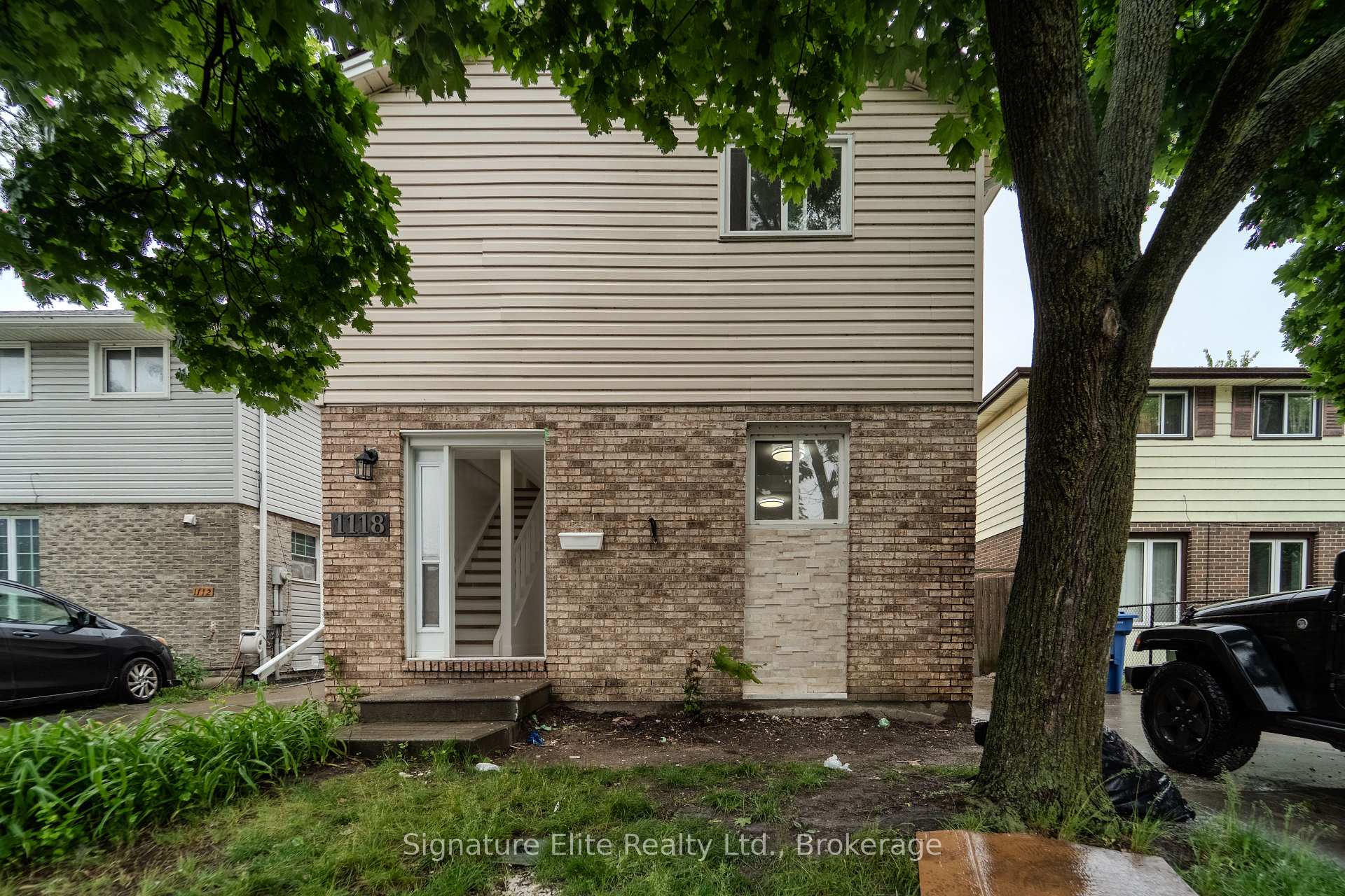 Photo 2 of 1118 Aire Place, Windsor — HOMEH