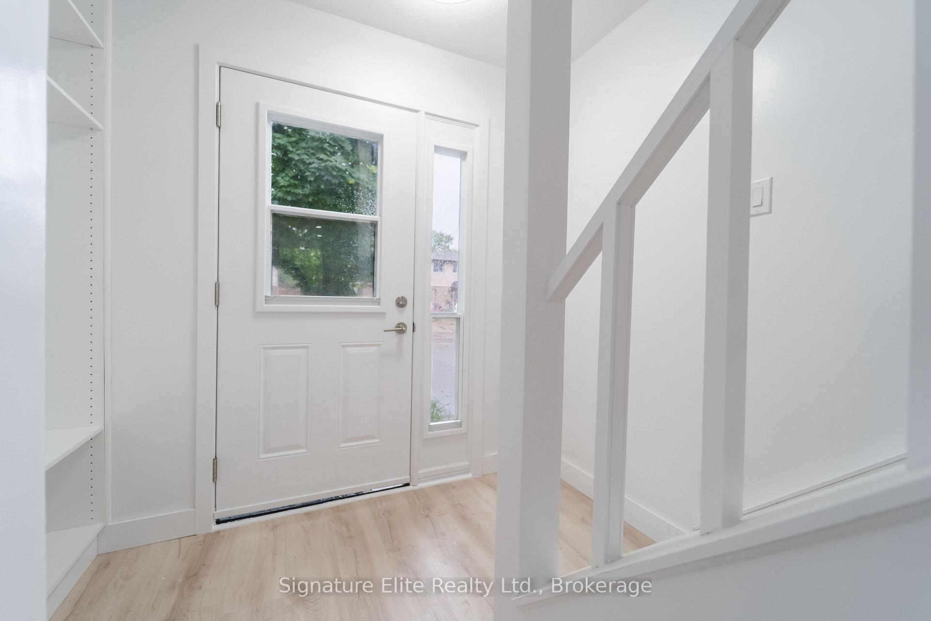 Photo 3 of 1118 Aire Place, Windsor — HOMEH
