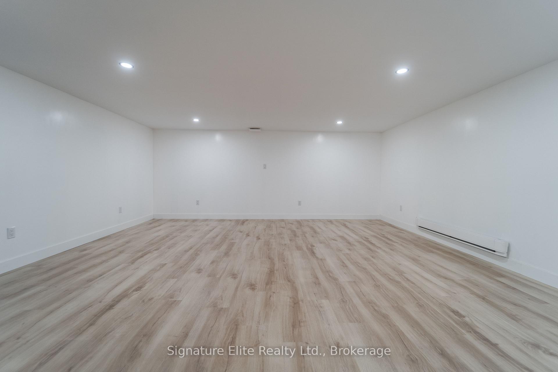Photo 23 of 1118 Aire Place, Windsor — HOMEH