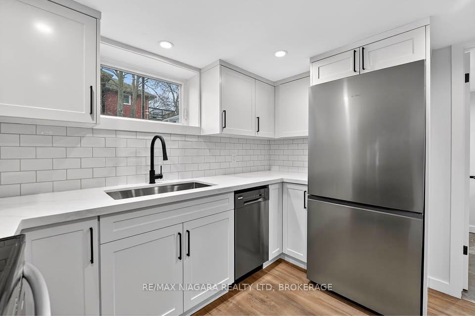 Photo 2 of Unit Lower, 3548 Bond Street, Niagara Falls, Chippawa — HOMEH