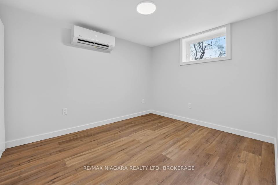Photo 8 of Unit Lower, 3548 Bond Street, Niagara Falls, Chippawa — HOMEH