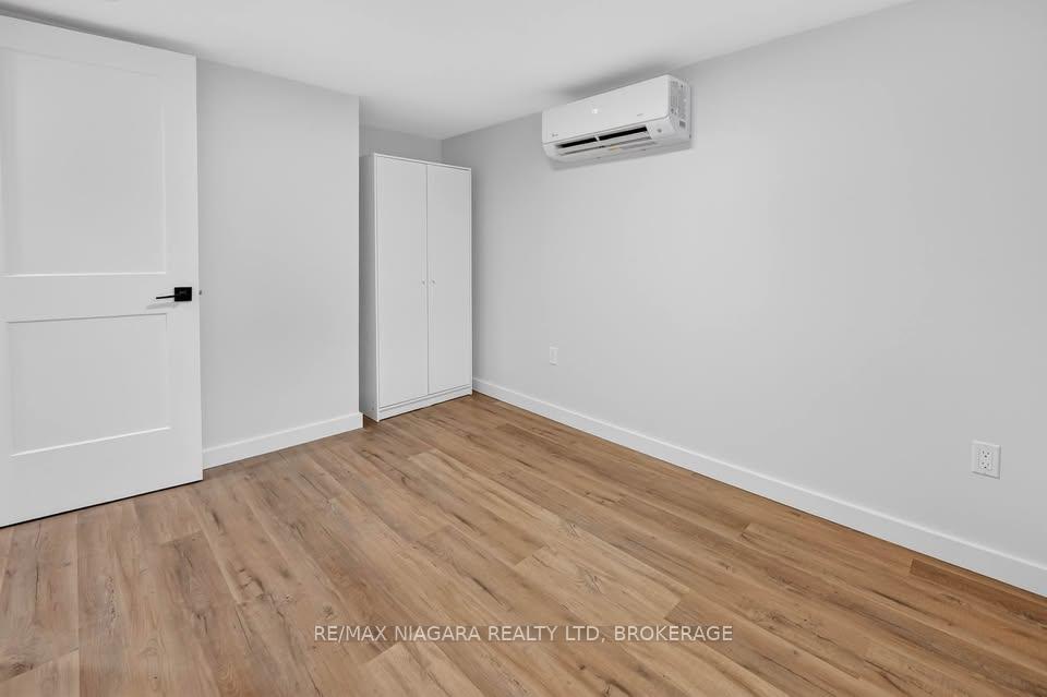 Photo 9 of Unit Lower, 3548 Bond Street, Niagara Falls, Chippawa — HOMEH