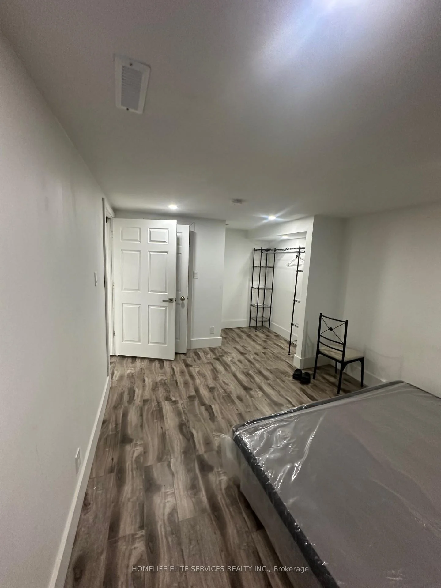 Photo 48 of 43 Bellwood Drive, Whitby, Blue Grass Meadows — HOMEH