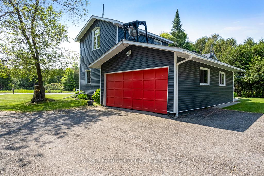 Photo 35 of 352 Highway 15, Rideau Lakes, Rideau Lakes (South Elmsley) Twp — HOMEH