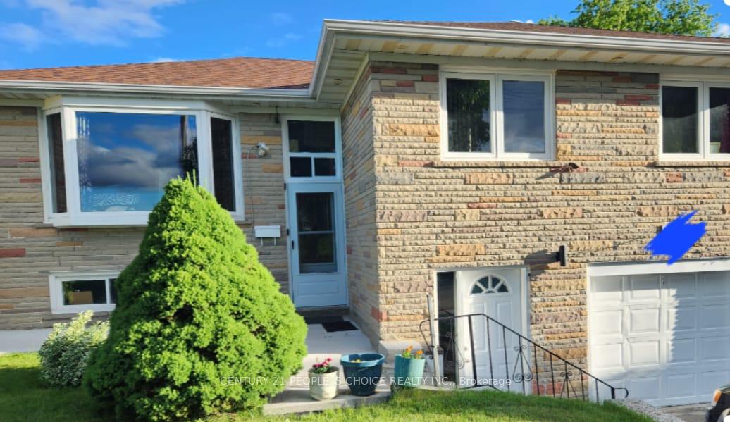 Front of 59 Westhumber Boulevard