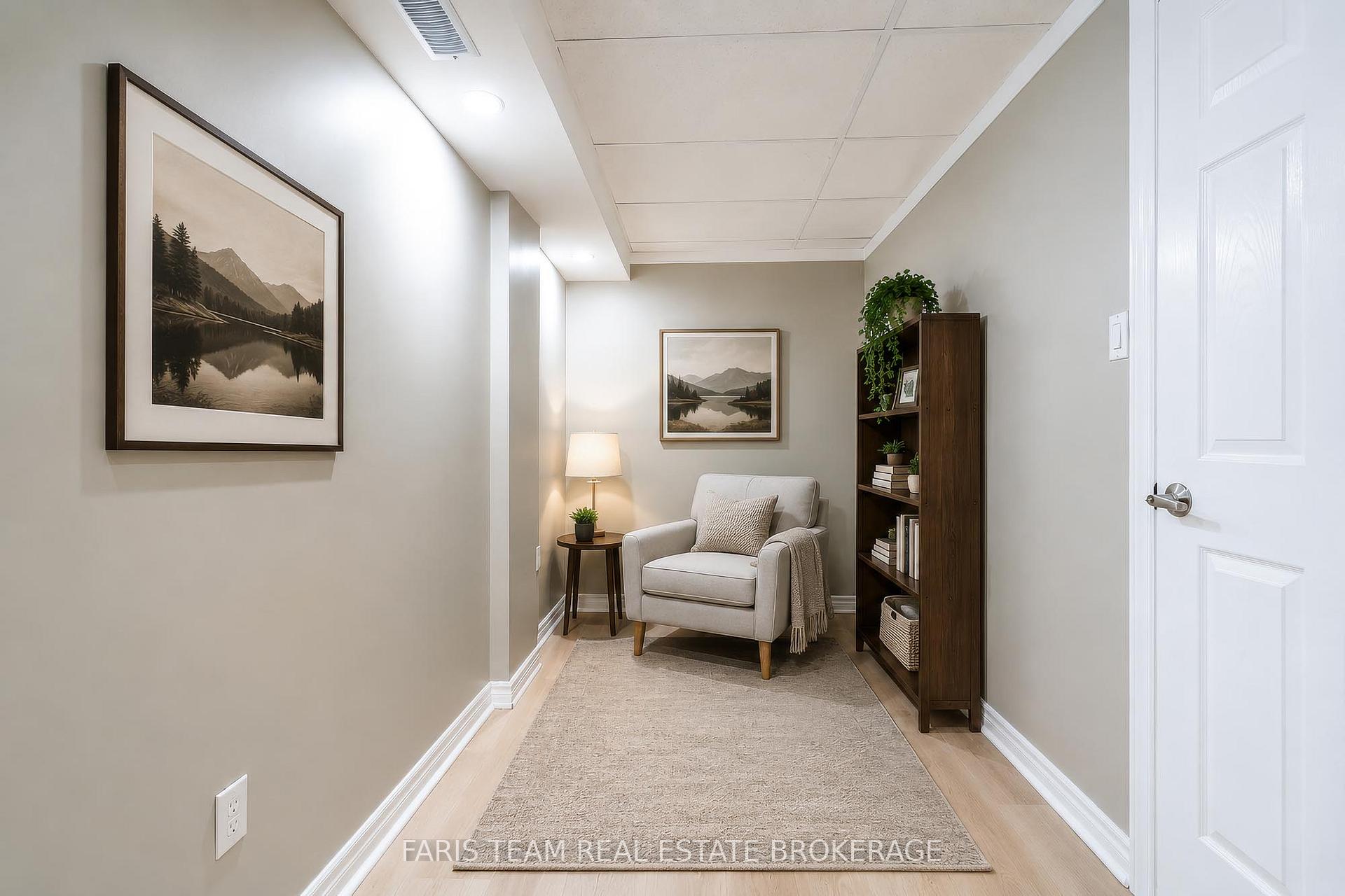Photo 34 of 186 Ferndale Drive S, Barrie, Ardagh — HOMEH