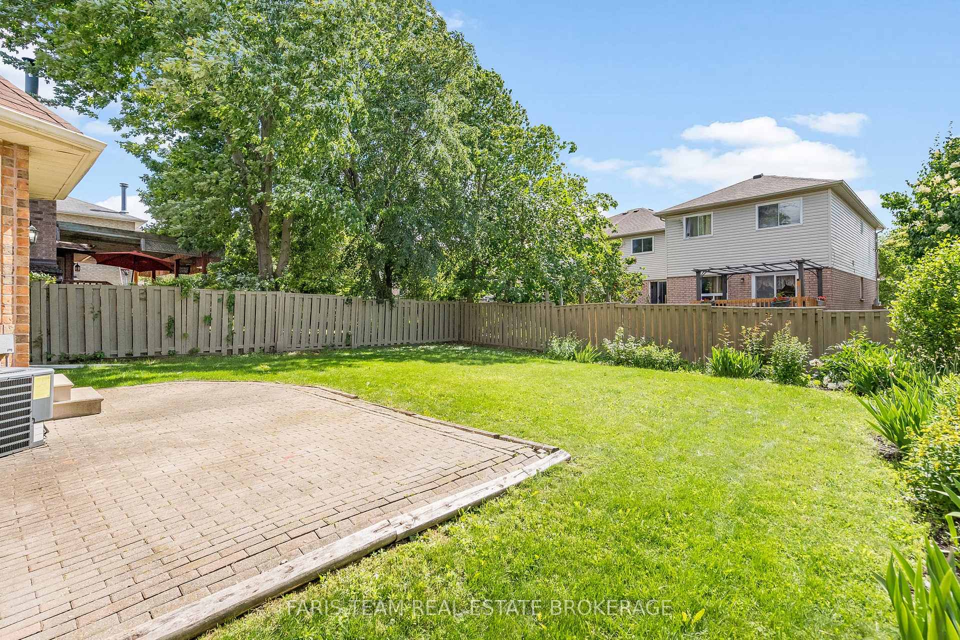 Photo 38 of 186 Ferndale Drive S, Barrie, Ardagh — HOMEH