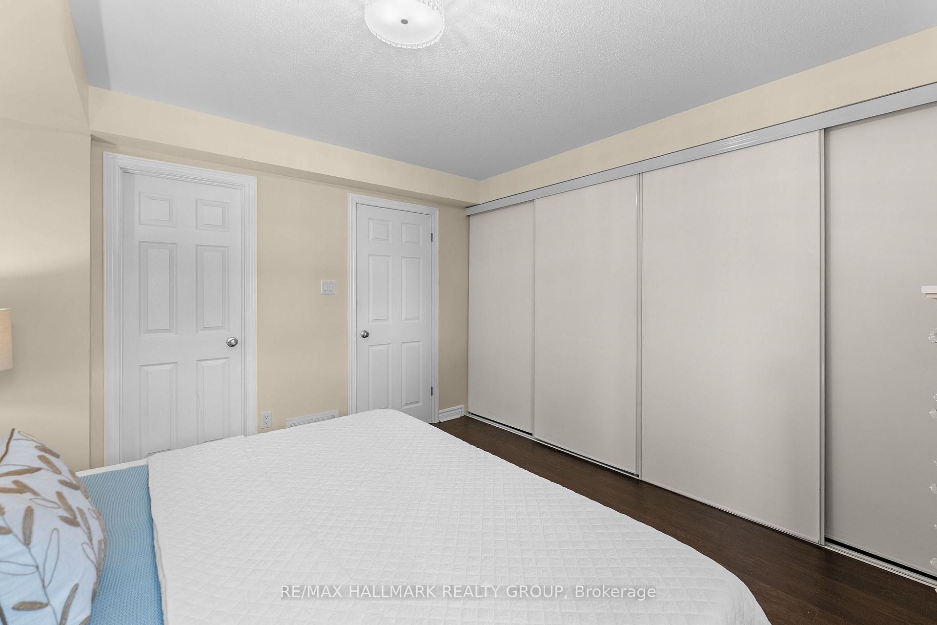 Photo 19 of Unit A, 541 Chapman Mills Drive, Ottawa, Barrhaven - Strandherd — HOMEH