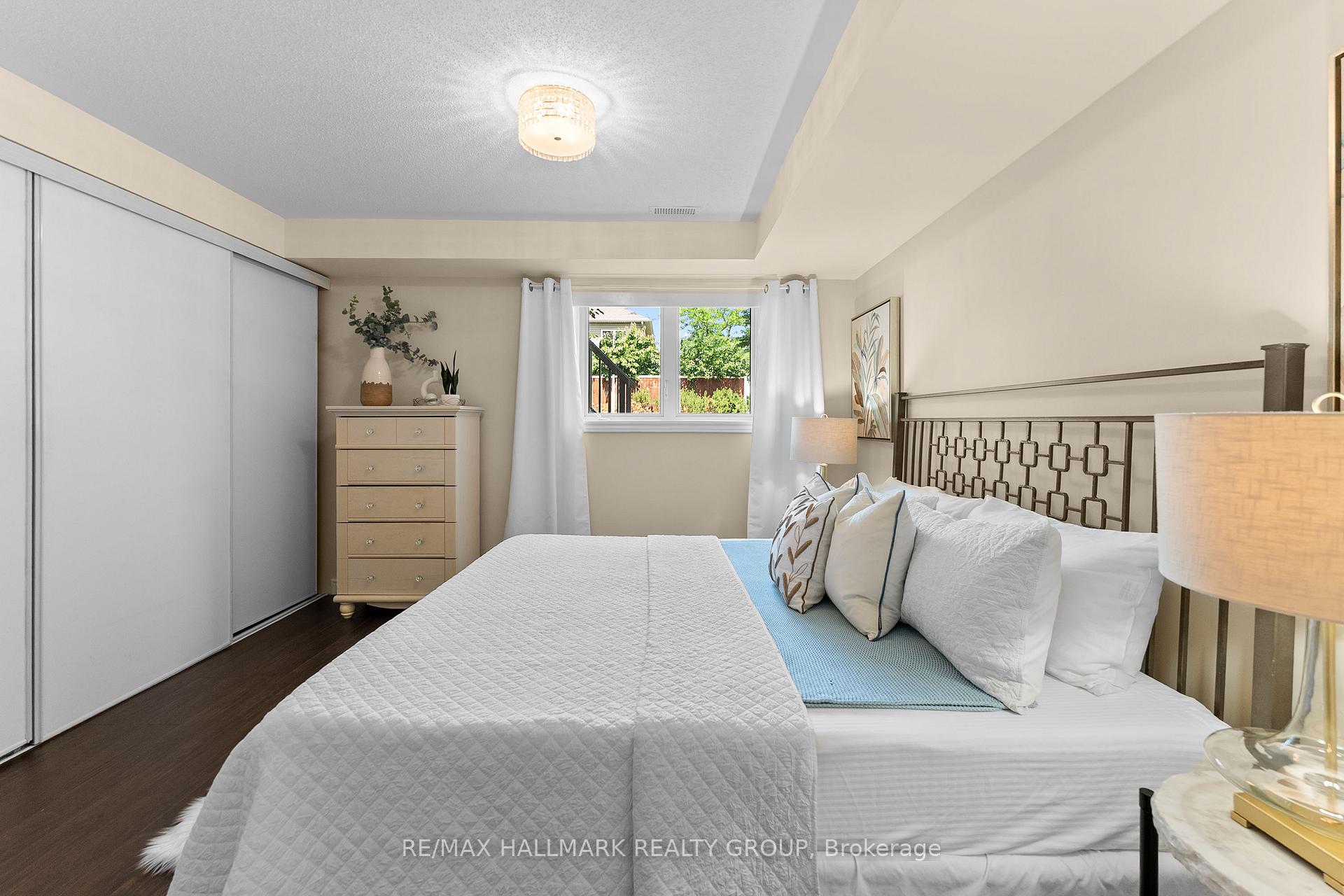 Photo 20 of Unit A, 541 Chapman Mills Drive, Ottawa, Barrhaven - Strandherd — HOMEH